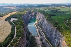 czechia-aerial-shot-beautiful-velka-amerika-canyon-czech-republic