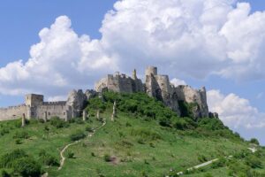 slovakia-2560px-20180503_Zamek_Spiski_2953_DxO